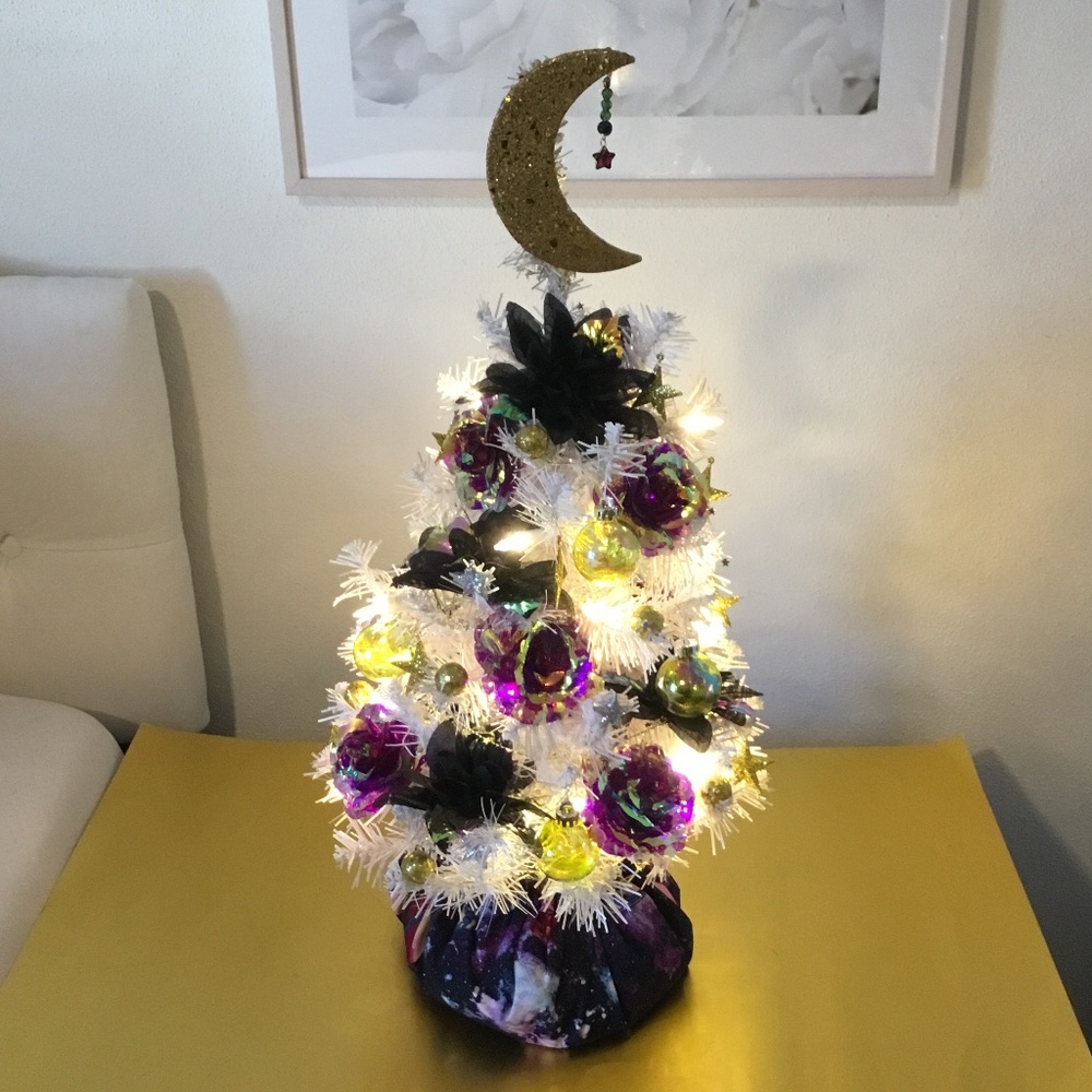 New Handcrafted 24 inch Moon, Star and Roses Christmas tree